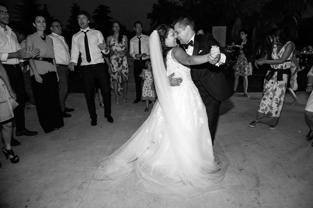 ballo degli sposi durante la festa di matrimonio